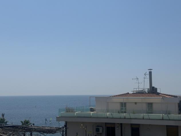 Appartamento in vendita a Aci Castello
