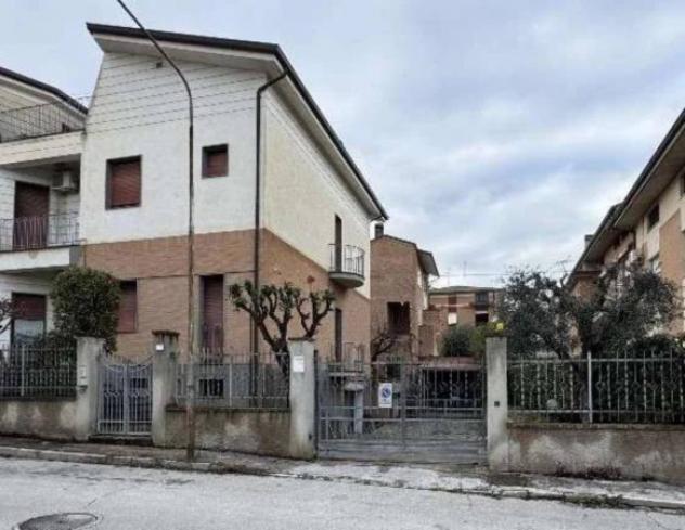 Immobile in asta di 351 m² in vendita a Civitanova Marche - Foto 3