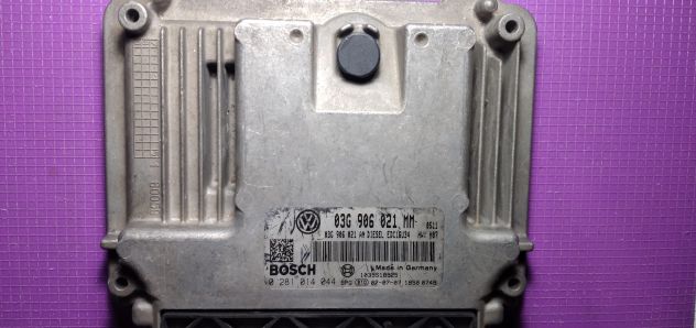 ECU VW TOURAN 03G906021MM 0281014044 EDC16U34 -3.41 - Foto 4