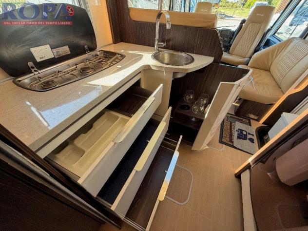 BURSTNER ELEGANCE 840 GARANZIA 1 ANNO - Foto 5