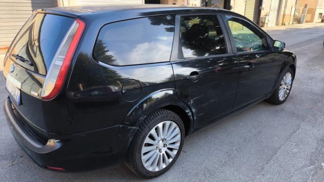 Ford Focus SW 1.6 TDCi 90 CV (66 kW) - Foto 4