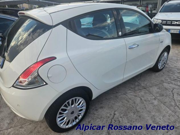 LANCIA Ypsilon 1.2 69 CV 5 porte GPL Ecochic Gold rif. 23894782 - Foto 2