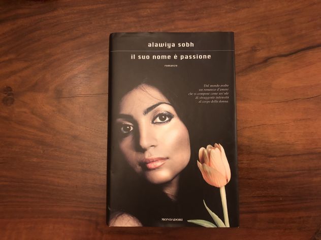 LIBRO IL SUO NOME E' PASSIONE DI ALAWIYA SOBH