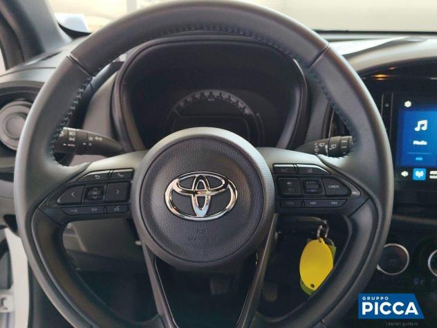 Toyota Aygo X 1.0 Active 72cv - Foto 9