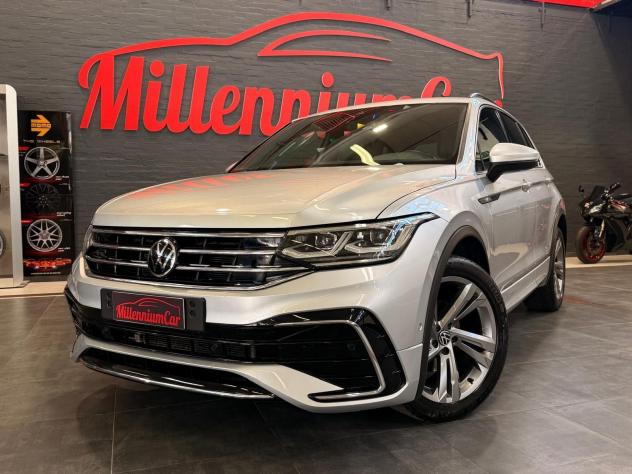 Volkswagen Tiguan 2.0 TDI SCR 110KWR-Line DSG chilometri certificati Casamadre, possibilità di estensione garanzia Casamadre.