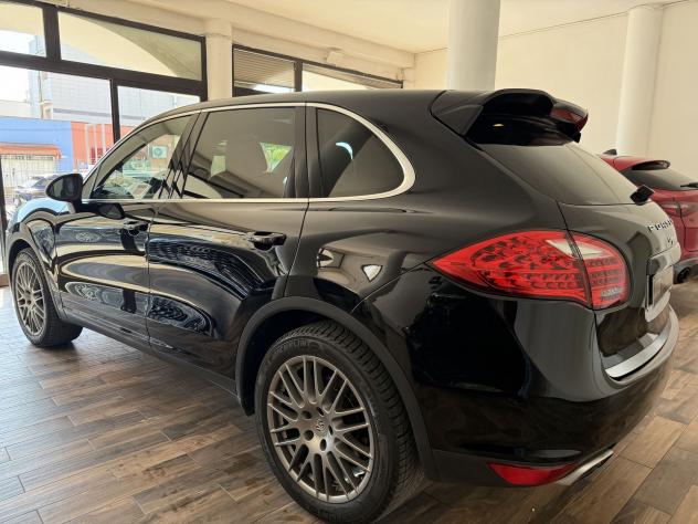 Porsche Cayenne Cayenne 3.0 V6 tdi 245cv tiptronic - Foto 4