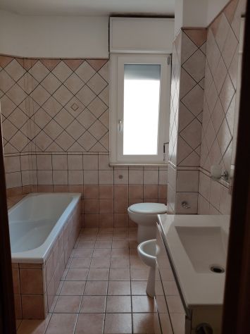 Vendita ORTA DI ATELLA Ampio Appartamento - Foto 7
