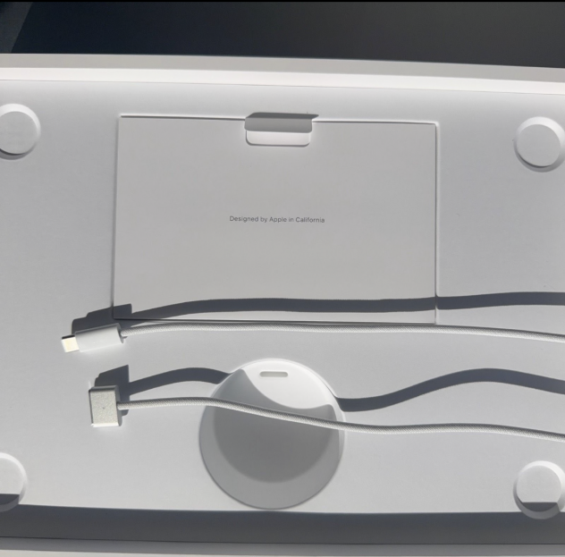 MacBook Air 13,6" in argento (chip M5, 16 GB di RAM, 512 GB SSD). - Foto 2