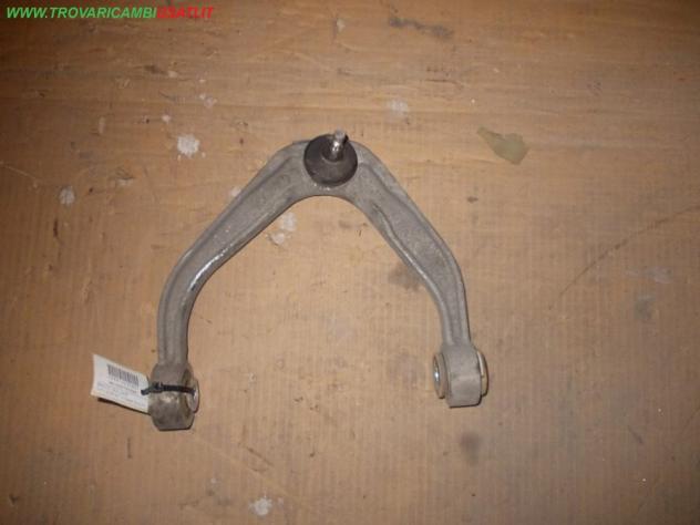 BRACCIO OSCILLANTE SUP.D.SOSP.ANT. 51754545 DX ALFA ROMEO 159 (939-X3)  Meccanica  Assale  Sospensioni  Braccio oscillante (ant. ALFA ROMEO - 159 - 01