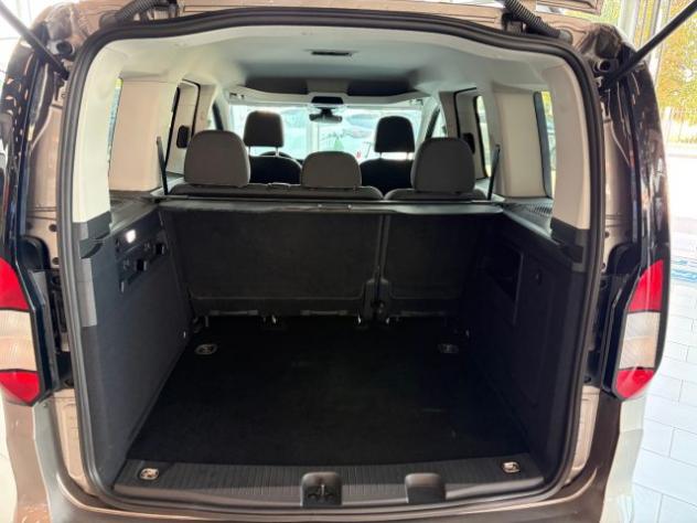 FORD Tourneo Connect 2.0TDCI 122cv C.AUT. 7R TITANIUM 5 POSTI rif. 21730268 - Foto 7