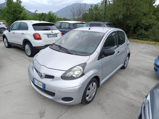 TOYOTA Aygo 1.0i 68CV - NEOPATENTATI - Foto 2