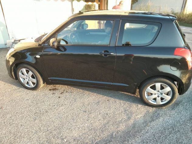 Suzuki Swift 1.3 Diesel - guidabile neopatentato - Foto 2