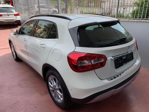 Mercedes-Benz GLA 180 NAVI VETTURA AZIENDALE KM E TALIANDI CERTIFICATI - Foto 5