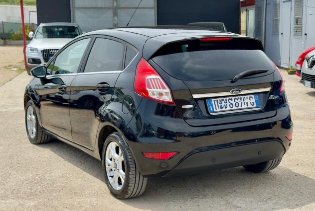 Ford Fiesta 1.0 EcoBoost 100CV 5 porte Titanium - Foto 4