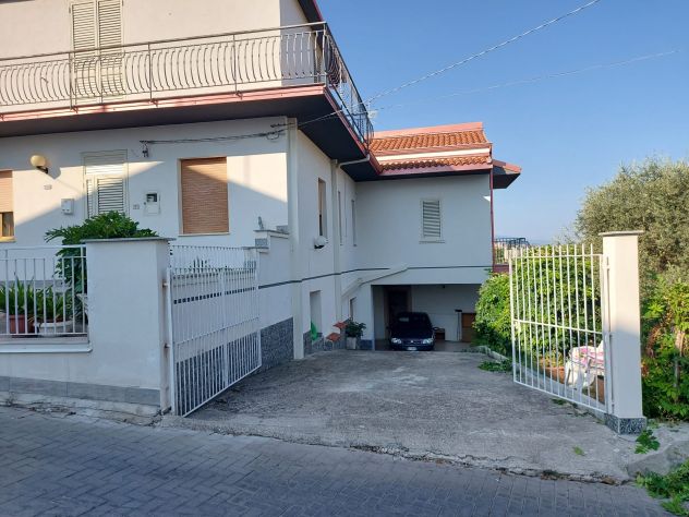 VENDESI VILLETTA ARREDATA CON TERRENO ANNESSO - Foto 4