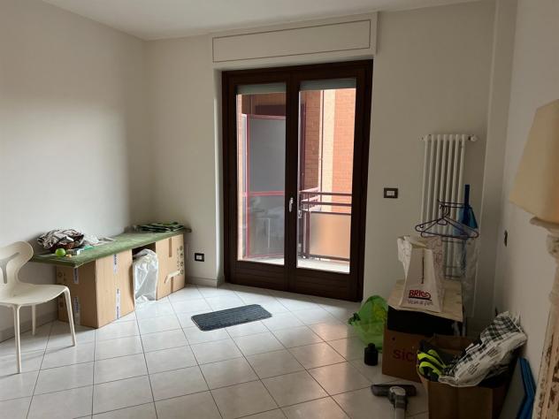 Adiacenze piazza Carducci via Cellini in stabile recente piano alto trilocale - Foto 17