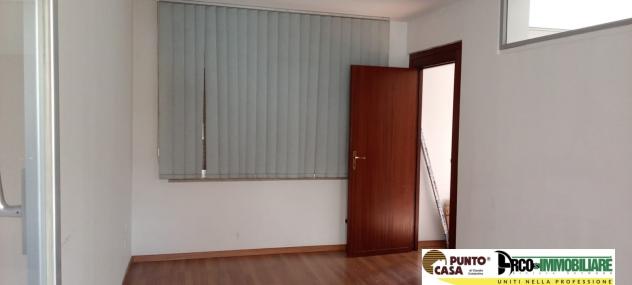 Via Sardegna locasi ufficio bivano più wc - Foto 12