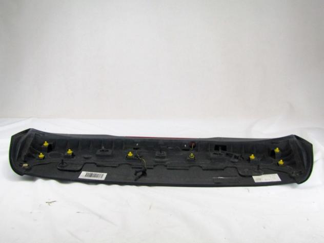 39831880 SPOILER POSTERIORE VOLVO V40 2.0 D 110KW AUT 5P (2013) RICAMBIO USATO CON TERZO STOP - Foto 2