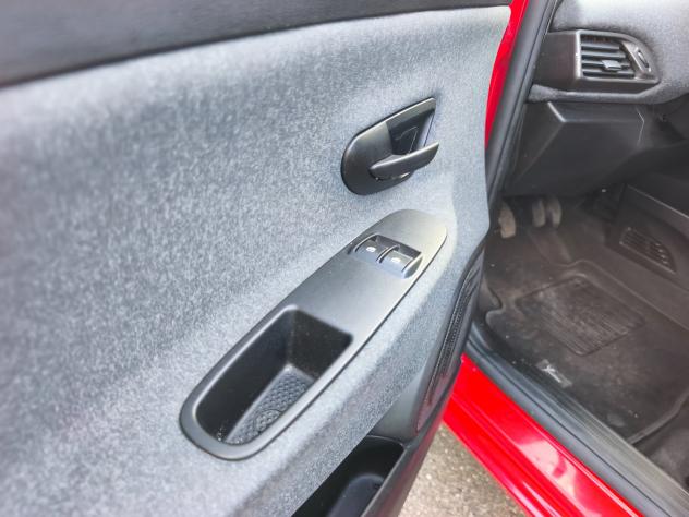 Lancia Ypsilon 1.2 69 CV 5 porte GPL Silver - Foto 7