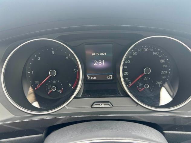 VOLKSWAGEN Tiguan 2.0 TDI SCR Business BlueMotion Technology rif. 23789583 - Foto 7