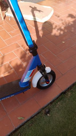 Monopattino elettrico 33km Soltanto Aprilia Tuareg - Foto 9