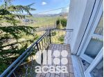 APPARTAMENTO in BIFAMILIARE con GIARDINO