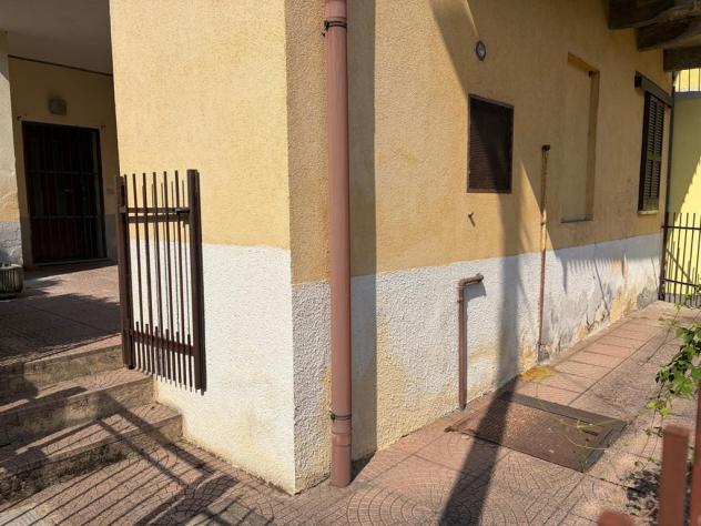 va185 - casa indipendente libera subito: 4 locali, servizi doppio box e picola area esterna recintata - Foto 17