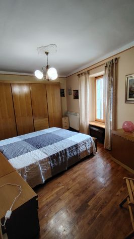 Trilocale in zona collinare - Foto 10