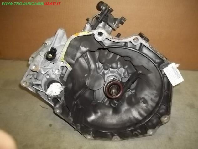 CAMBIO COMPL. MONT. SU Z12XE KM 70.000 OK OPEL CORSA (X01)  Meccanica  Cambio e trasmisione  Cambio  Cambio OPEL - CORSA B - 01-10-2003 - 01-11-2006