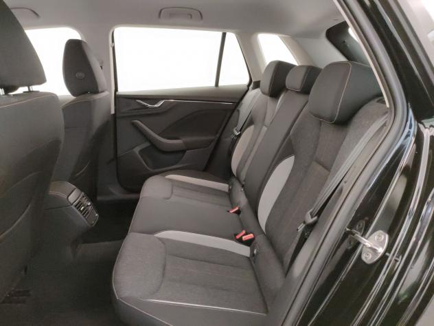 Škoda Kamiq 1.0 TSI 70KW BLACK DOTS - Foto 10