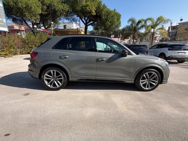 Audi Q3 Q3 S line edition s-tronic - Foto 7
