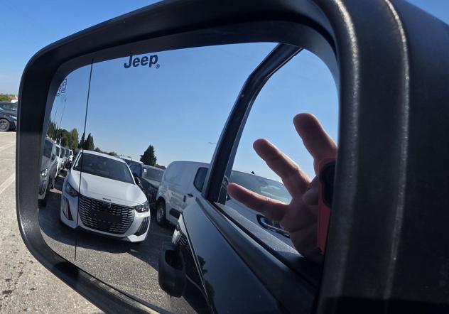 Jeep Renegade e-Hybrid 1.5 T4 MHEV 130cv Summit DDCT - Foto 9