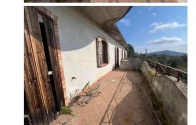 Immobile in asta di 413 m² con più di 5 locali in vendita a Centrache - Foto 7