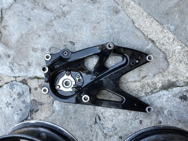BRACCIO OSCILLANTE YAMAHA  NMAX 125/155 2017-2020