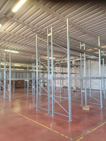 Scaffalatura usata Napoli - Foto 3