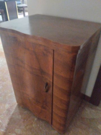 Macchina da cucire necchi perfettamente funzionante