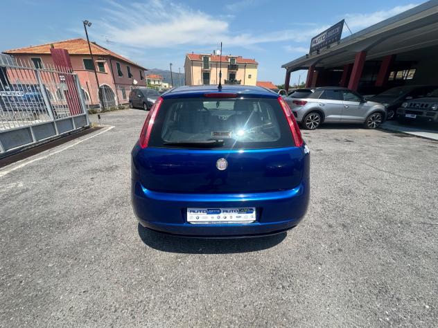 Fiat Grande Punto 1.3 MJT 75 CV 5 porte Fun - Foto 7