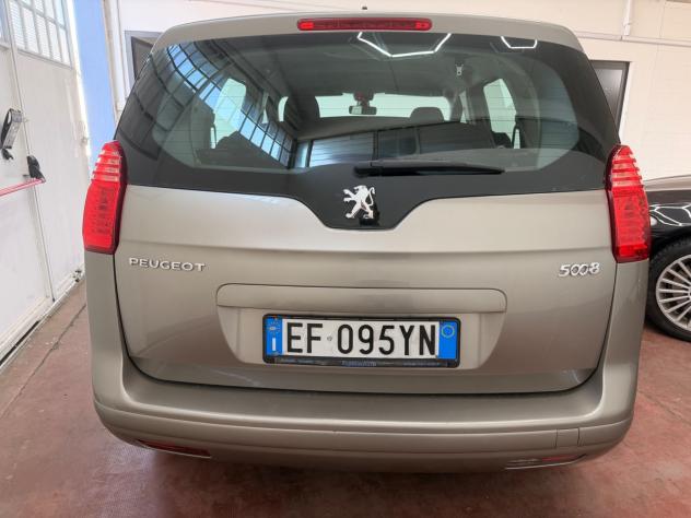 Peugeot 5008 1.6 HDi 112CV 7 posti - Foto 4