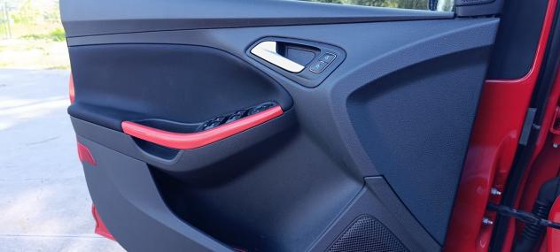 Ford Focus 1.5 TDCi 120 CV Start&Stop Powershift SW ST Line - Foto 8