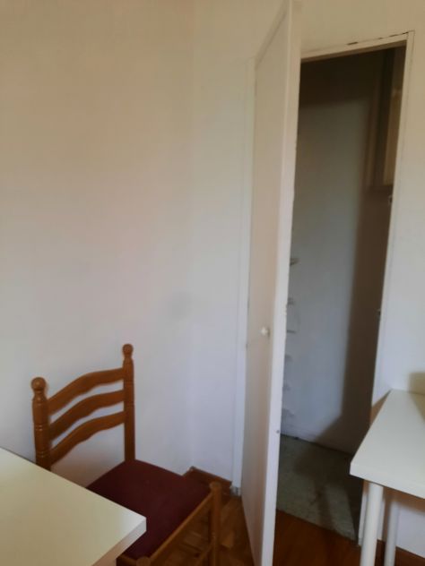 Trilocale per studenti piazza Rivoli comodo poli - Foto 3