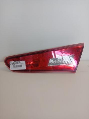 FANALE POST. PARTE INT. D. 999-U1306096 Parti elettriche  Fanaleria  Fanali  Fanale post. dx. ALFA ROMEO - GIULIETTA - 01-03-2010 -