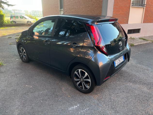Toyota Aygo 1.0 VVT-i 69 CV 5 porte x-play TSS - Foto 6