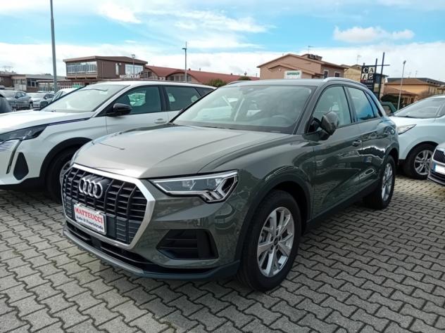 AUDI Q3 35 TDI quattro S tronic Business - Foto 7