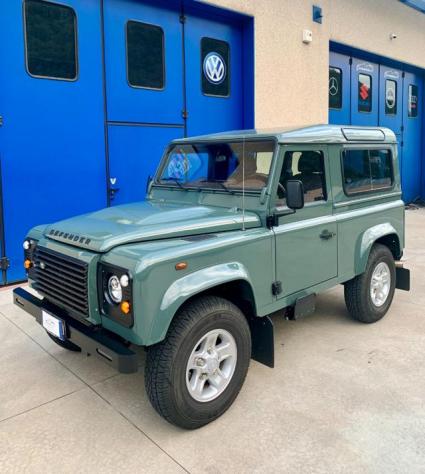 LAND ROVER Defender 90 2.4 TD4 SE STUPENDA DA VETRINA rif. 24170156 - Foto 3
