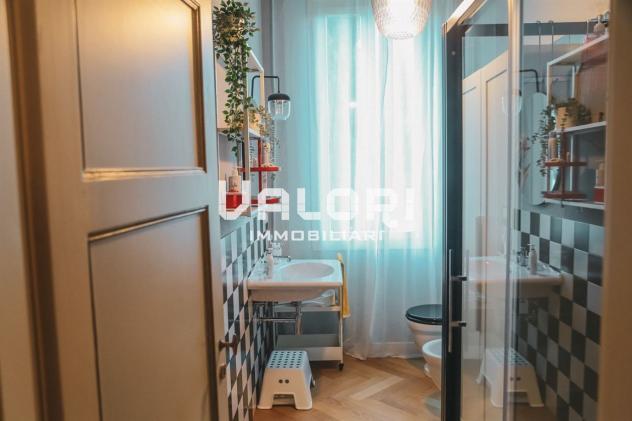 PRESTIGIOSA ABITAZIONE SU DUE LIVELLI IN VILLA STORICA QUADRIFAMILIARE - Foto 17