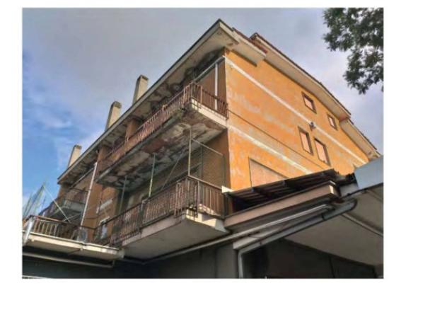 Immobile in asta di 99 m² in vendita a Genzano di Roma - Foto 2