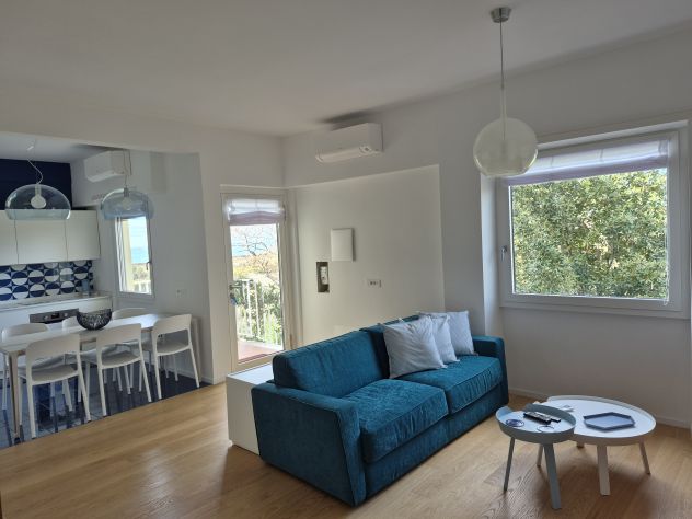 Appartamento lussuoso e panoramico vista mare su più livelli - Foto 2
