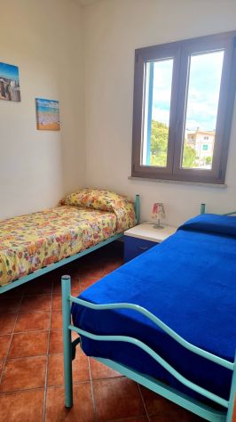 Trilocale con piscina fronte porto turistico - Foto 5