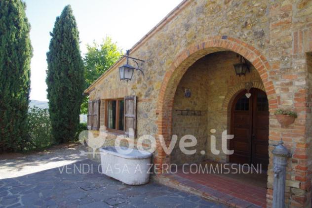 Rustico / Casale di 285 m² con più di 5 locali in vendita a Montepulciano - Foto 4