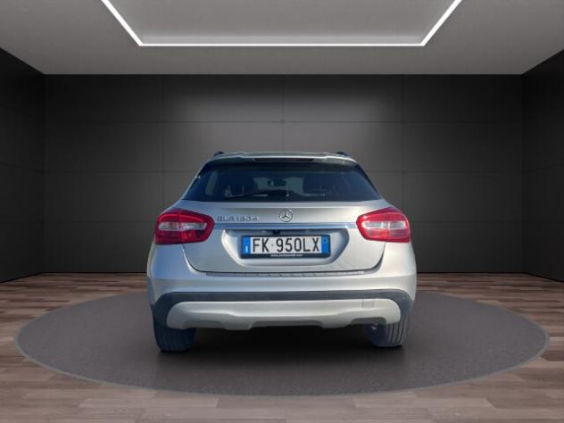 MERCEDES GLA (X156) GLA 180 d Business - Foto 7